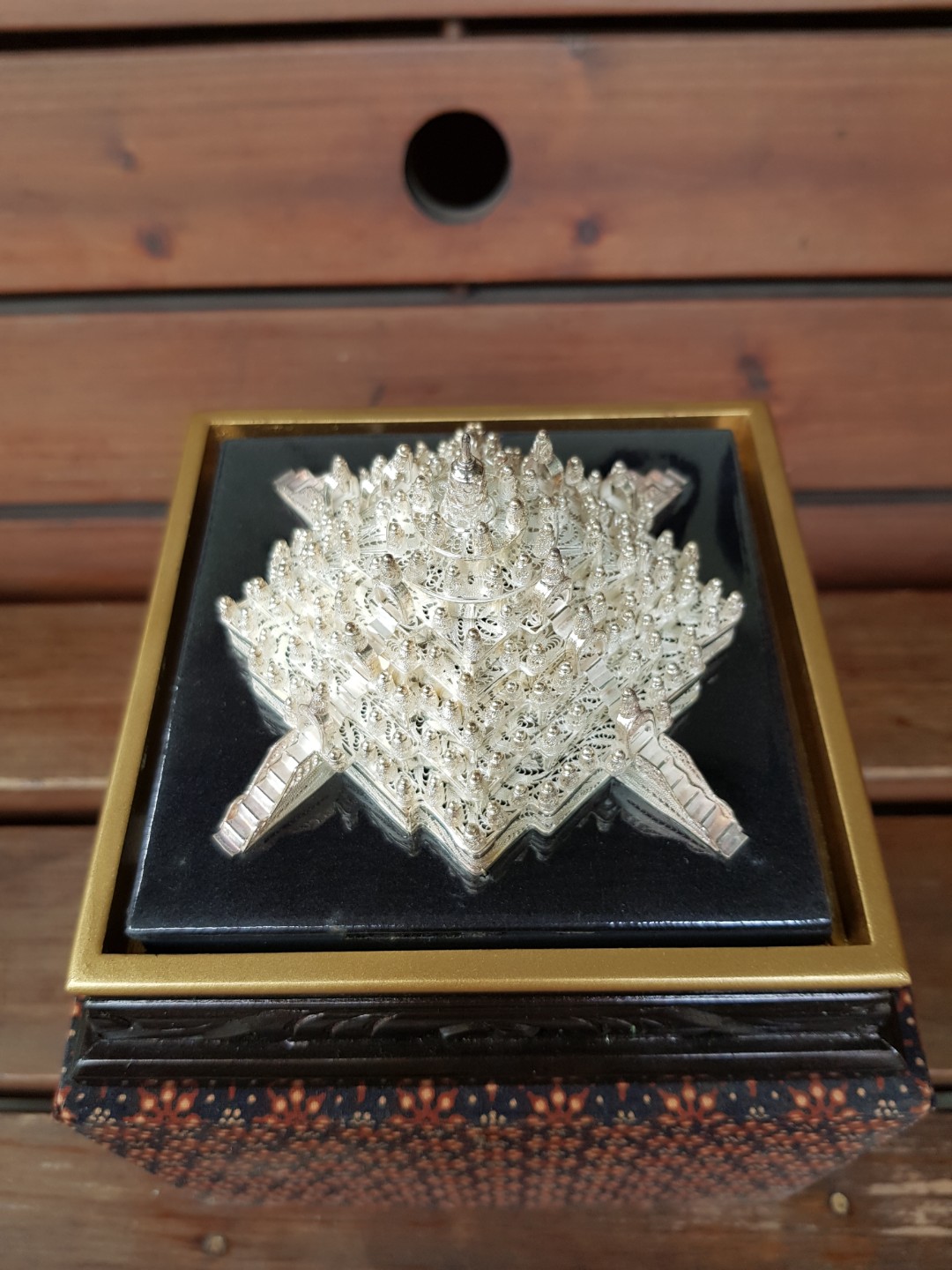 Miniatur Candi Borobudur, Desain & Kerajinan Tangan, Barang & Aksesoris
