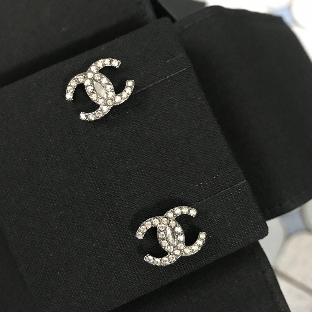 New Chanel Cc Classic Diamond Earrings Luxury Accessories Others On Carousell