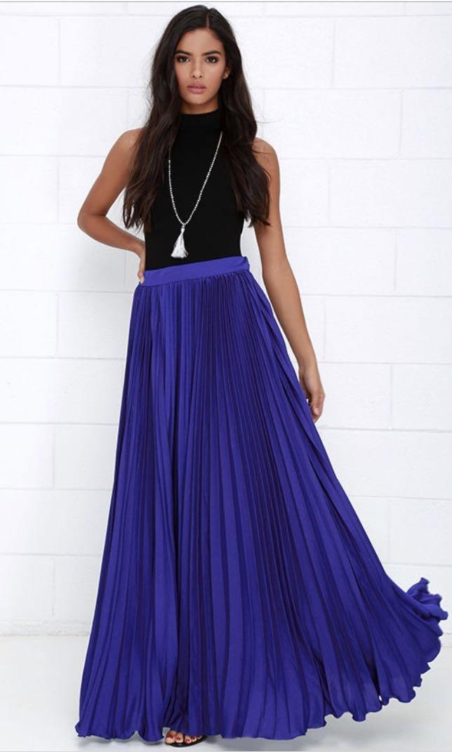 pleated chiffon maxi skirt blue