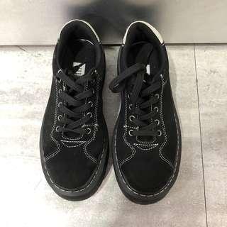黑灰麂皮白線厚底鞋-38(800含運可議價)