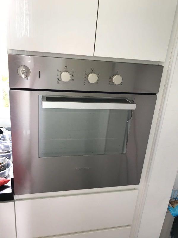 Ariston Builtin Oven, TV & Home Appliances, Kitchen Appliances, Ovens