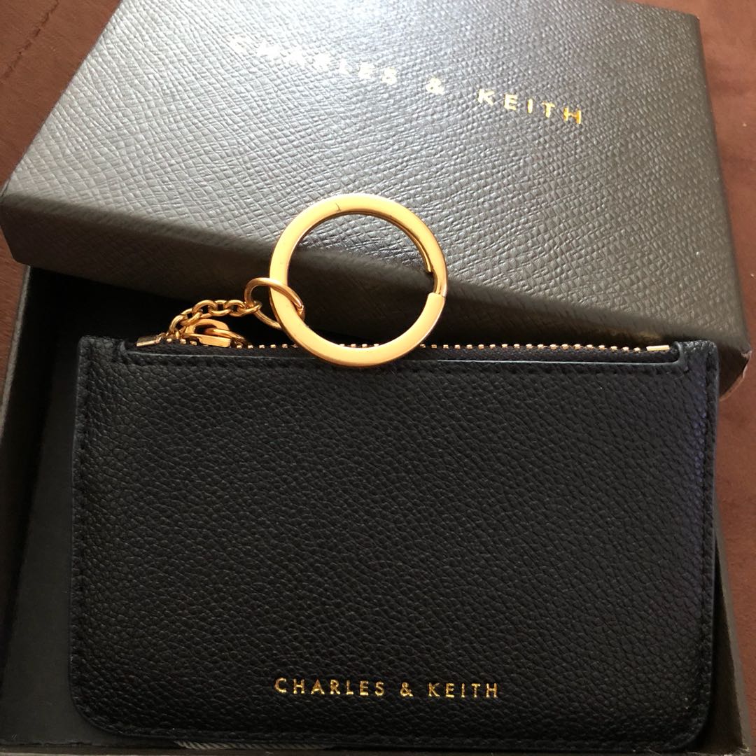 charles and keith wallet men