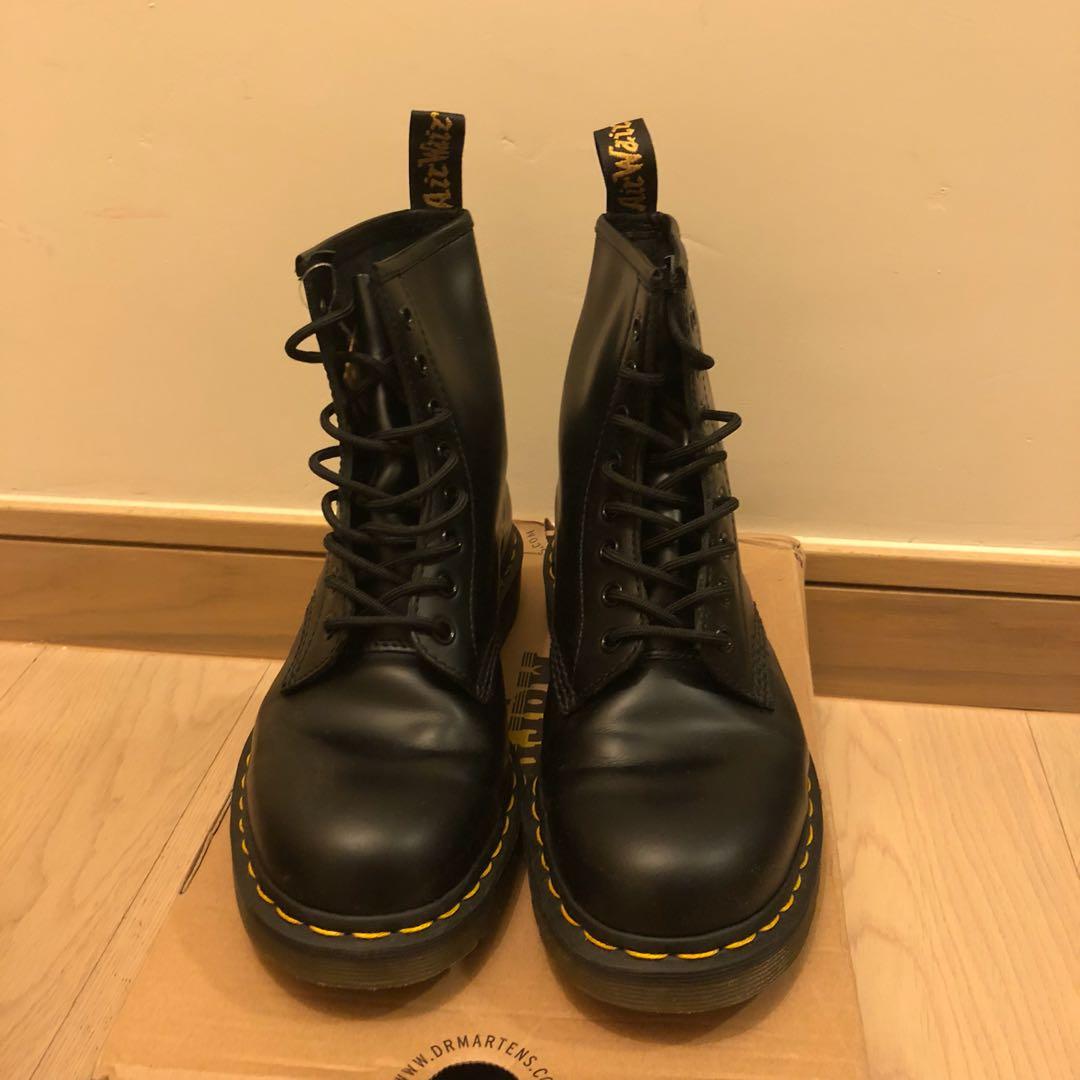 dr martens 1460 smooth 8 eye