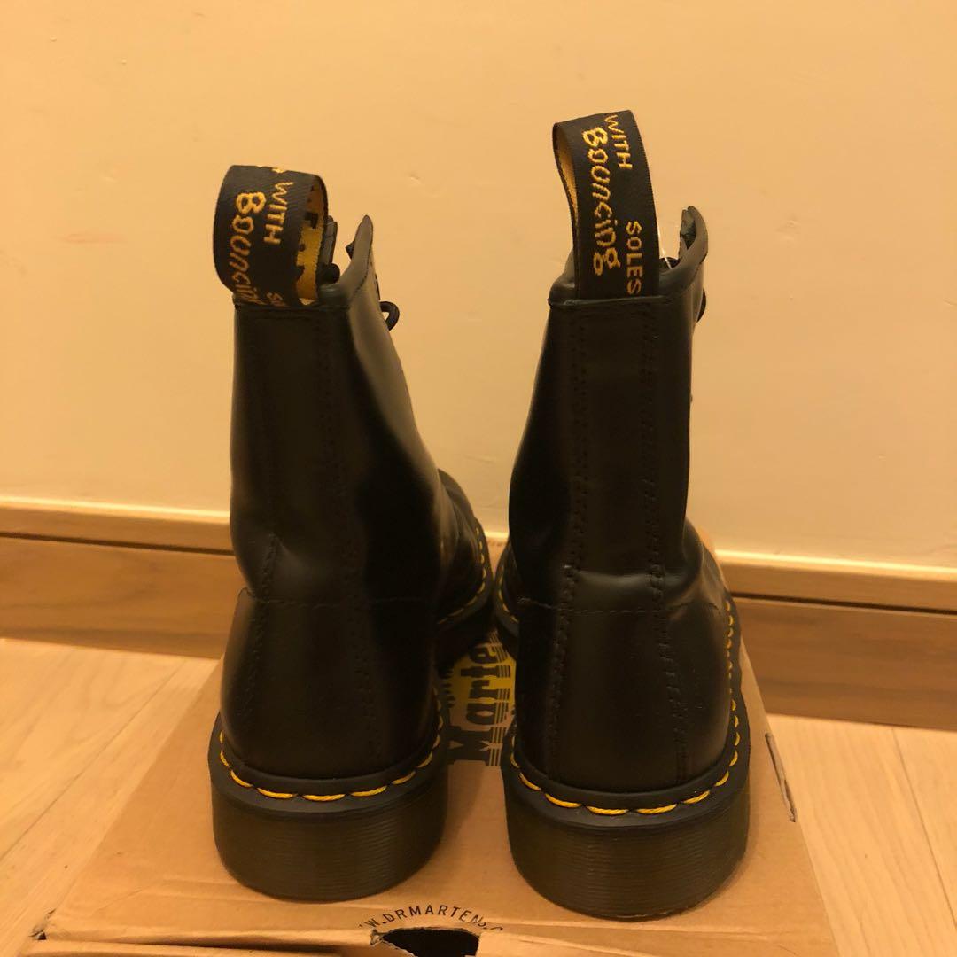 dr martens 1460 smooth 8 eye