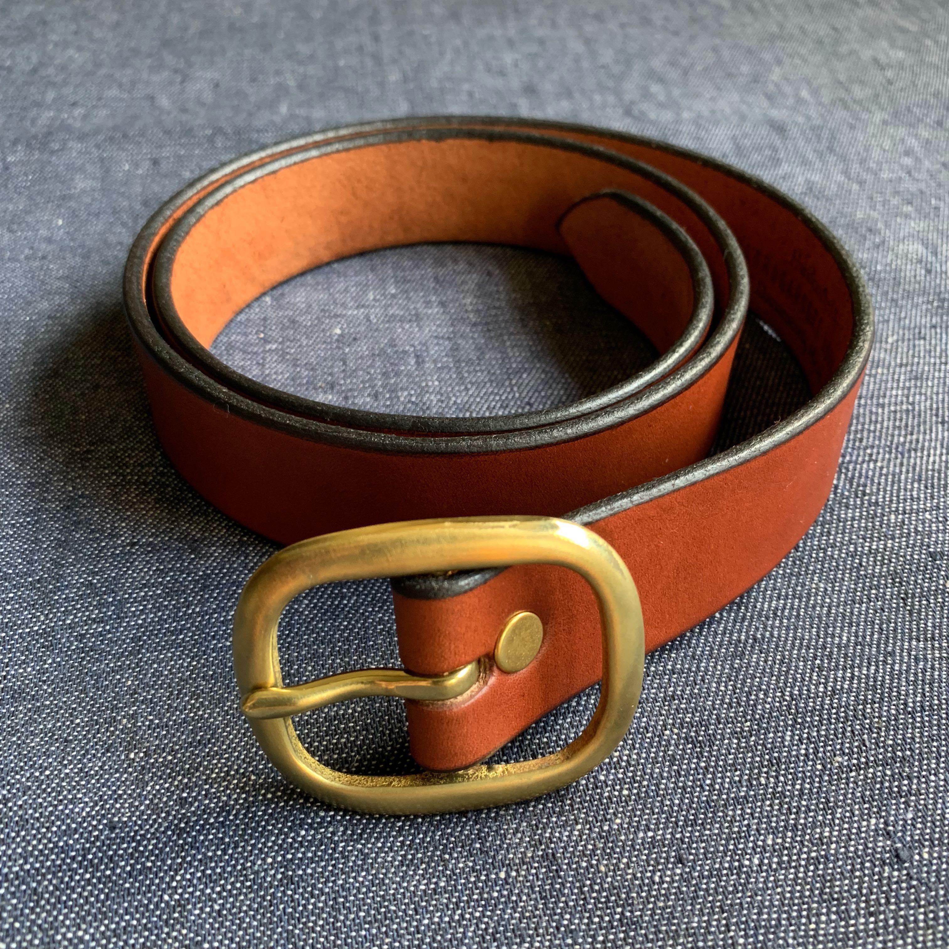 mens belts with round buckles