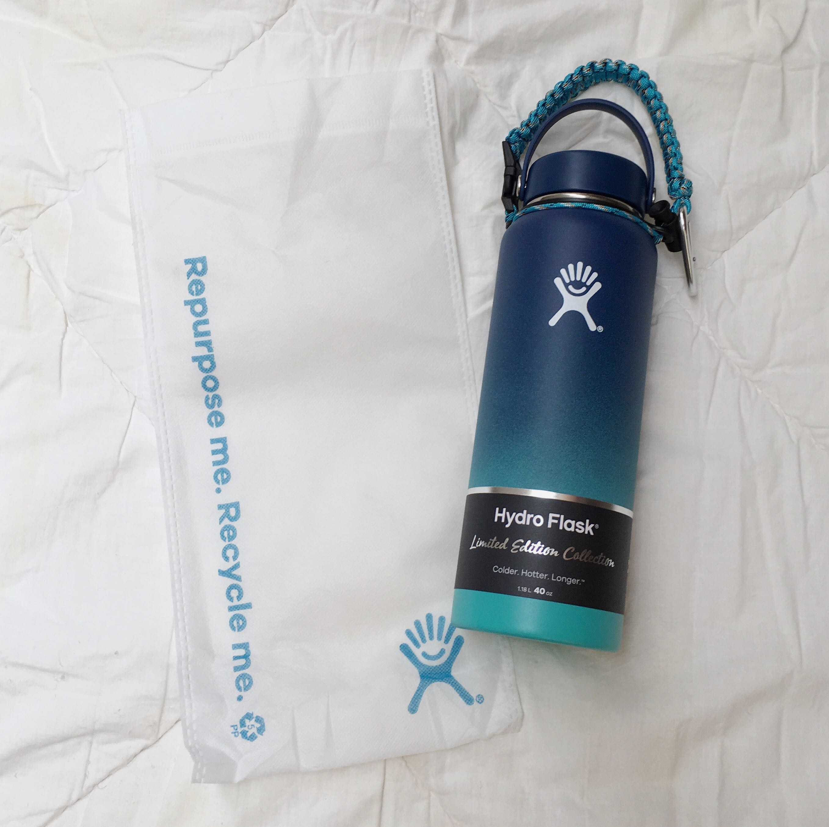 Hydro Flask Limited Edition 40oz, TV & Home Appliances, Kitchen