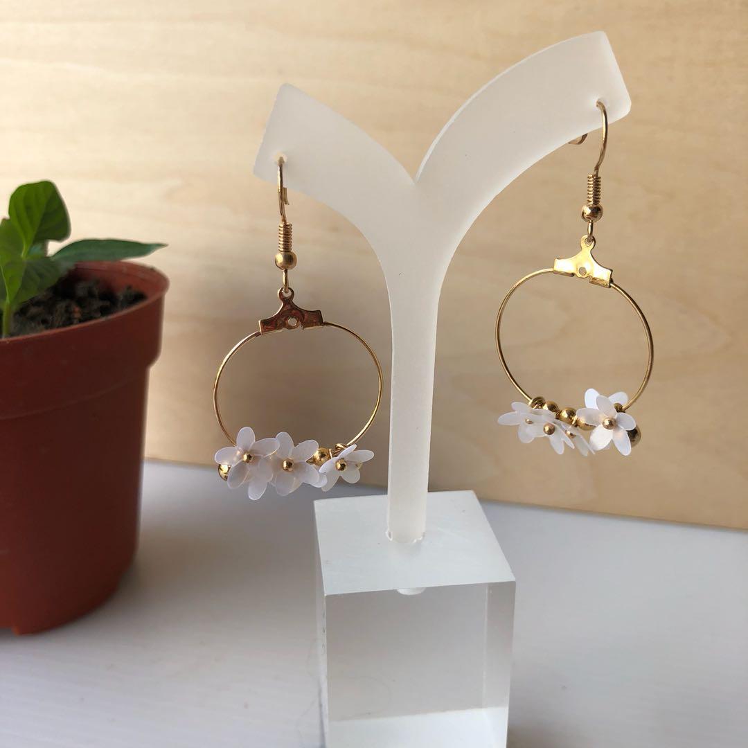 Jasmine Flower Vine On Loop Earrings Women s Fashion Jewelry Organisers Earrings on Carousell