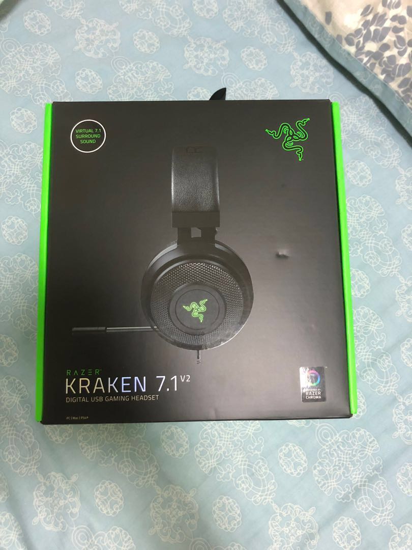 headphones with cooling gel