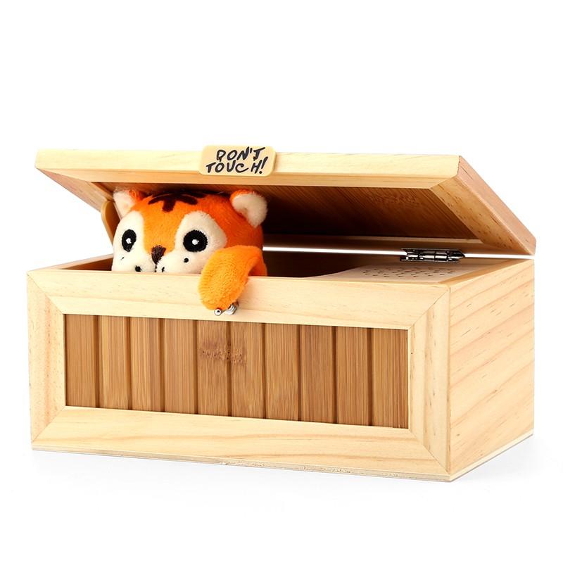 Useless Box (Category: Storage Boxes & Baskets) located in Petaling Jaya. Submitted by ajay00 (Listing ID 192058726, Image 2). Description: For more information on this product, visit: https://www.wrapsmile.com/products/hopeless-box.