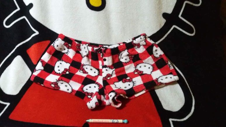 hello kitty boxer shorts