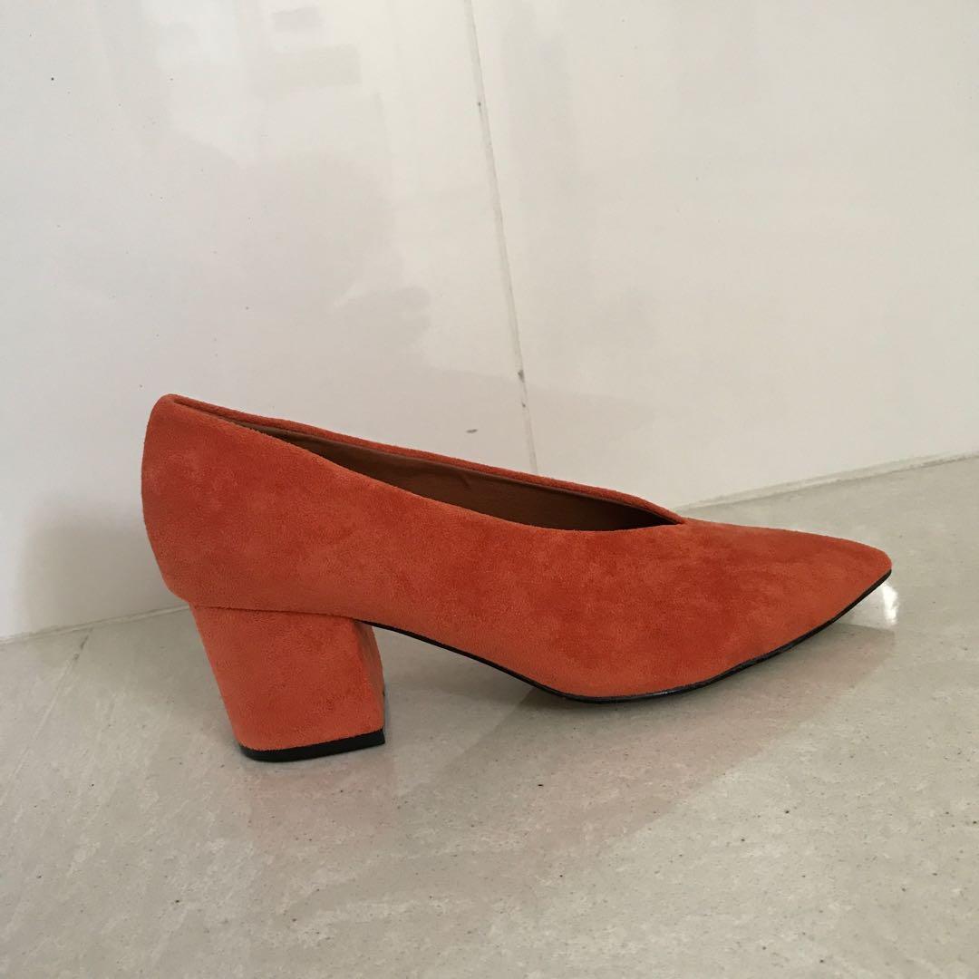 BN Coral Chunky Heels Women s Fashion Footwear Heels on Carousell