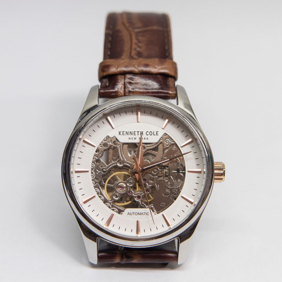 Skeleton Watch Kenneth Cole 2024 favors