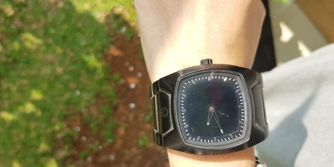 Nixon sale superhero watch