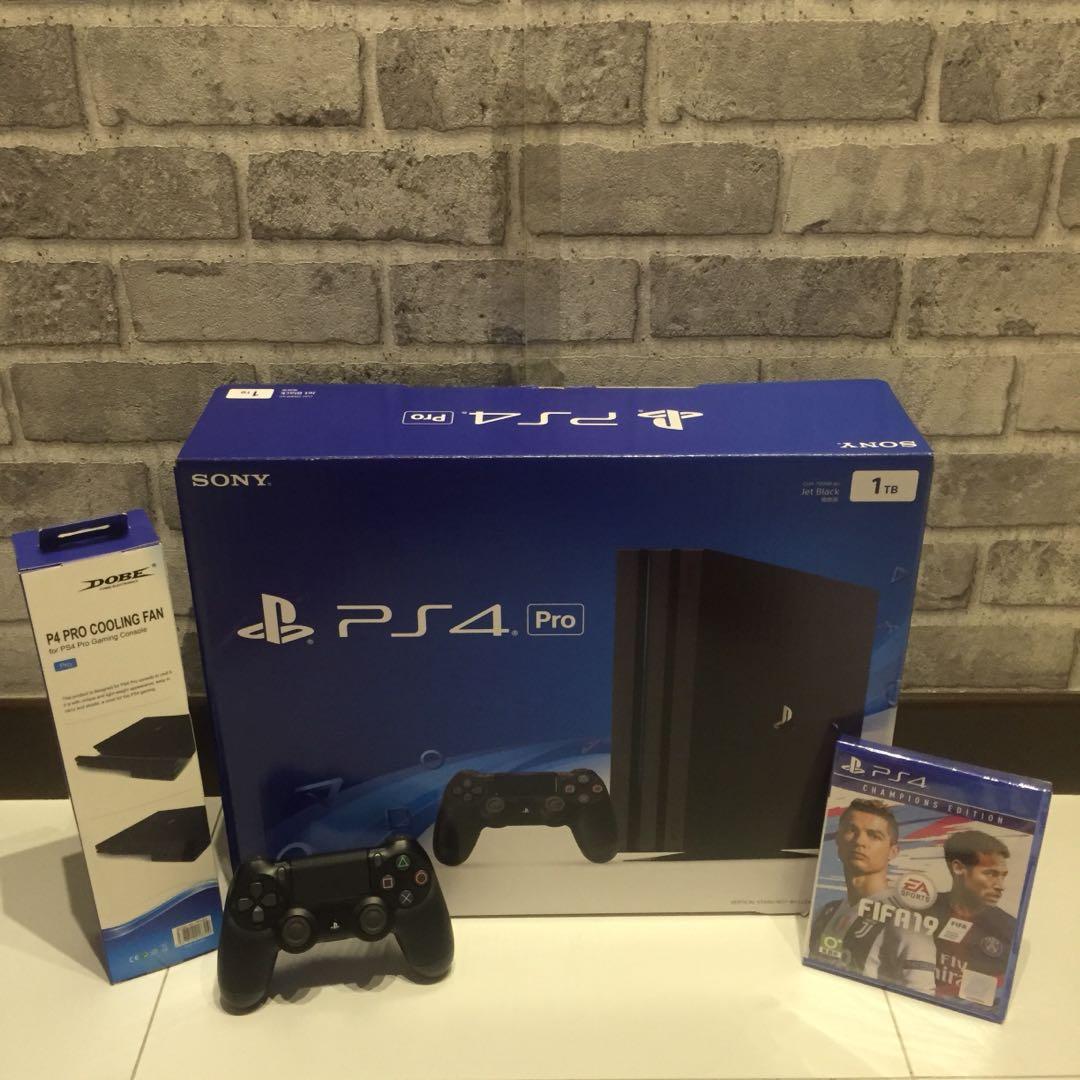 used ps4 pro console