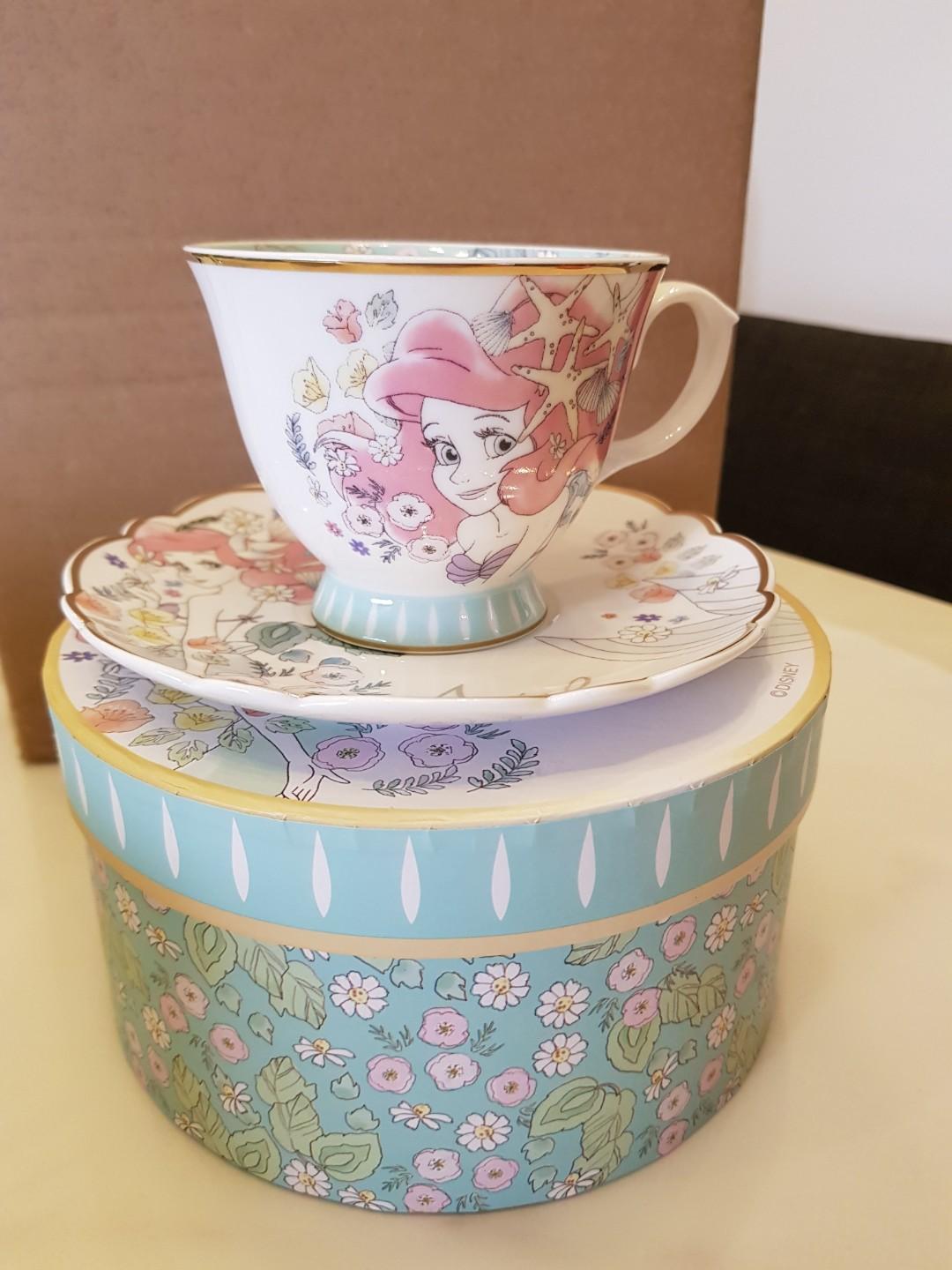 ariel tea set