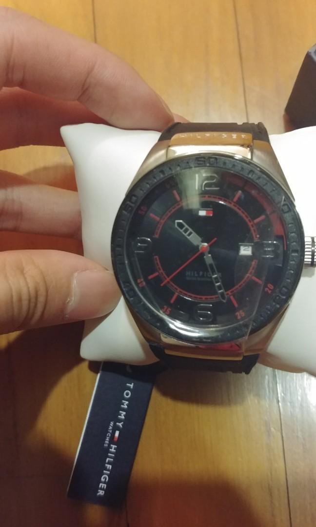 tommy hilfiger watch glass