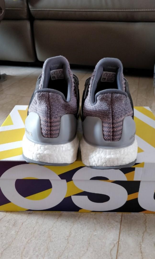 Ultra boost 3.0 grey four trace pink 2025