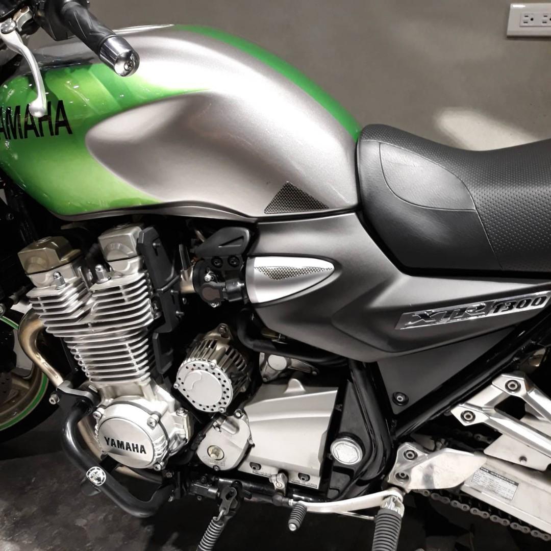 飛翔重機 保固車 0元交車 10年yamaha 山葉xjr 1300 Xjr1300 重機雙碟紅牌 機車 重機在旋轉拍賣