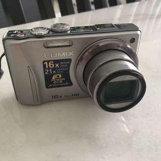 Camera Panasonic Lumix DMC-TZ20
