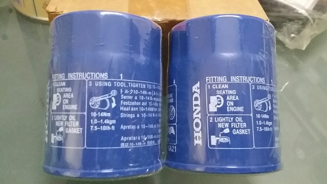 2 x Honda OEM Engine Oil Filter (Honda Fit/Jazz compatible), Car
