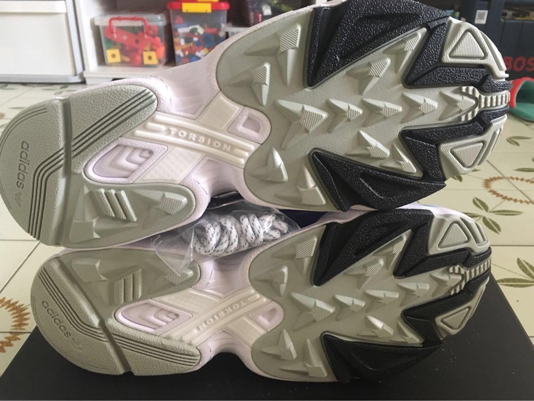 yeezy 700 dragon ball