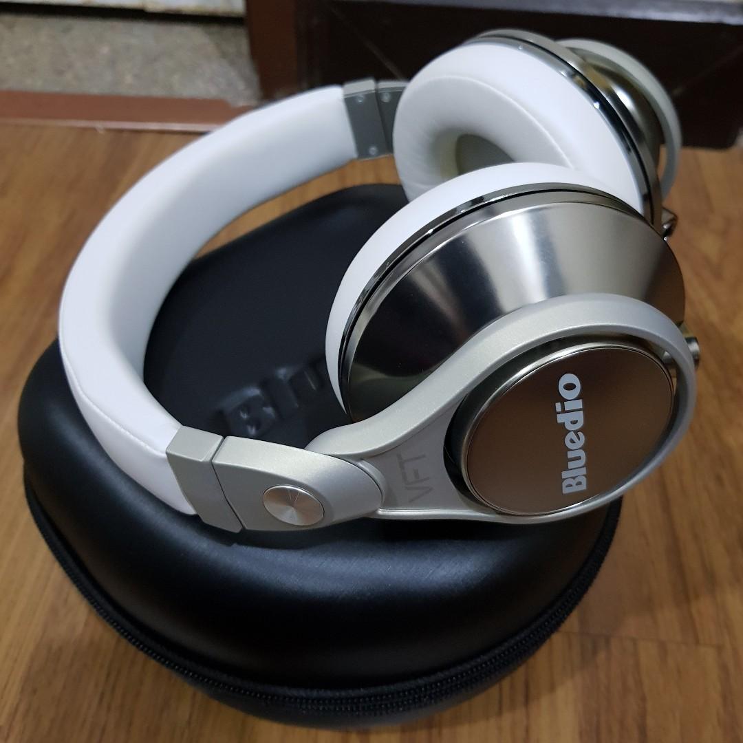Bluedio U Plus UFO Pro Extra Bass Wireless Bluetooth PPS12 Drivers Over Ear DJ Headphones White