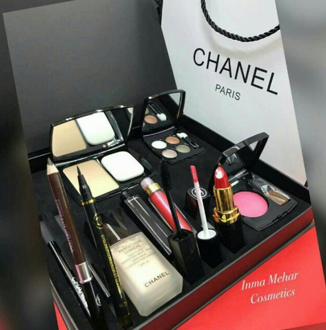 Chanel Makeup Kit  Chanel makeup Chanel cosmetics Chanel brushes