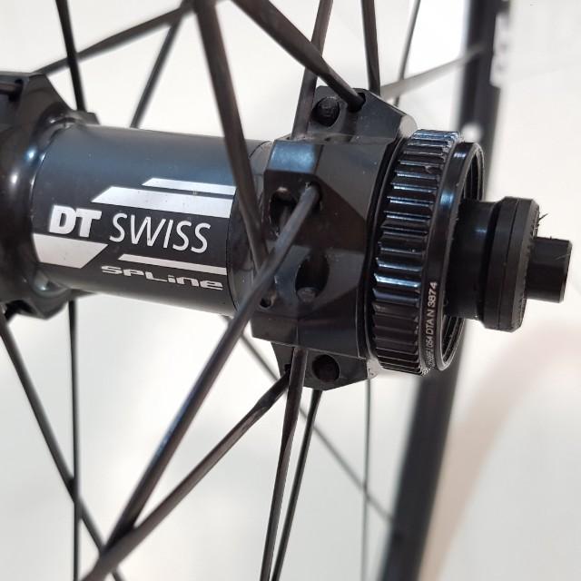 dt swiss r24 spline rim brake