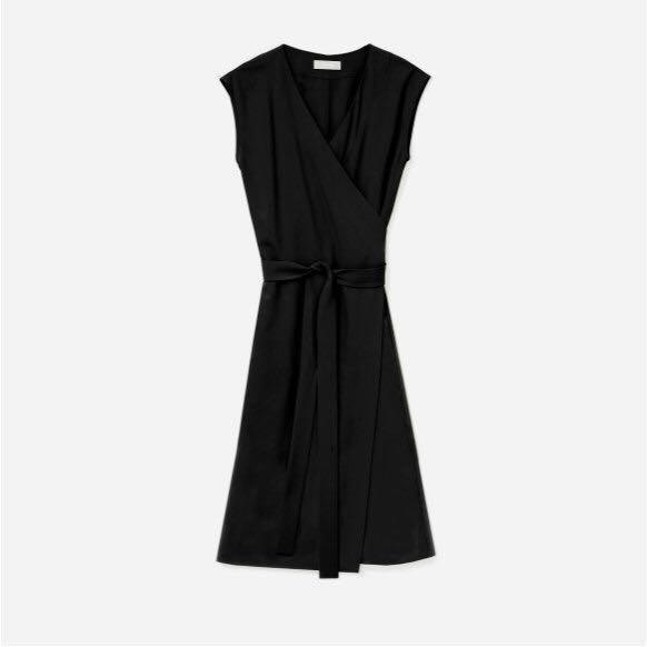 Black short sleeve wrap dress Clearance