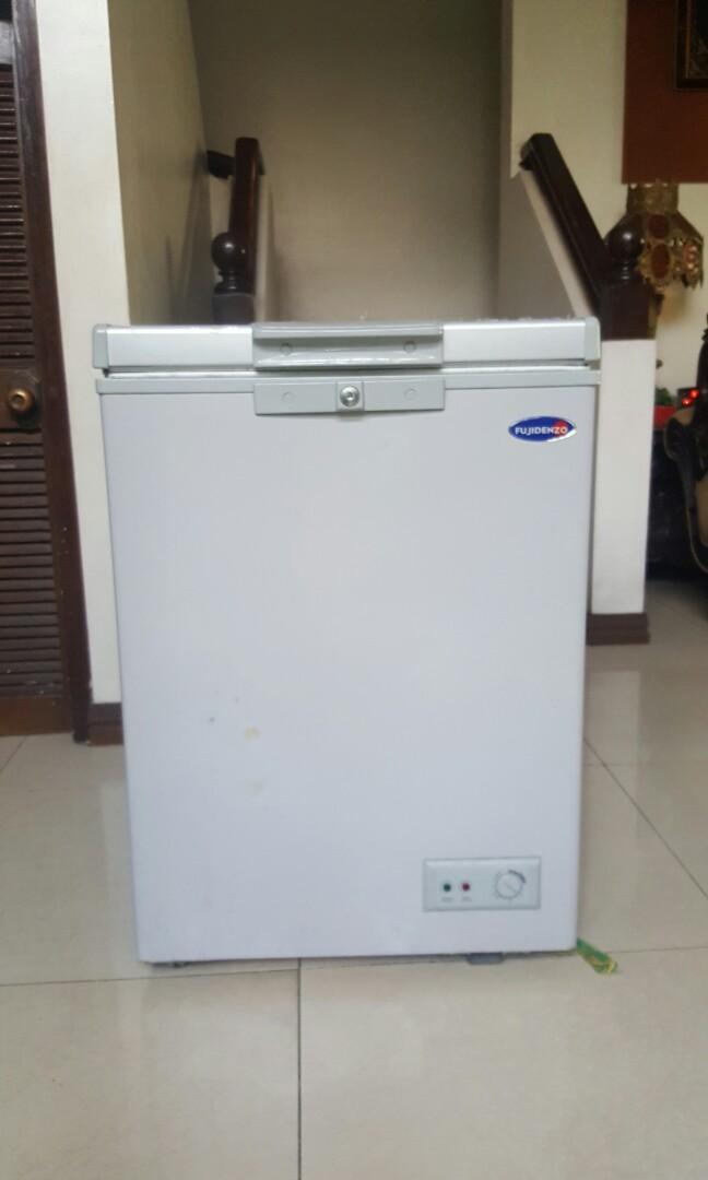 Fujidenzo freezer 4 cu ft sale