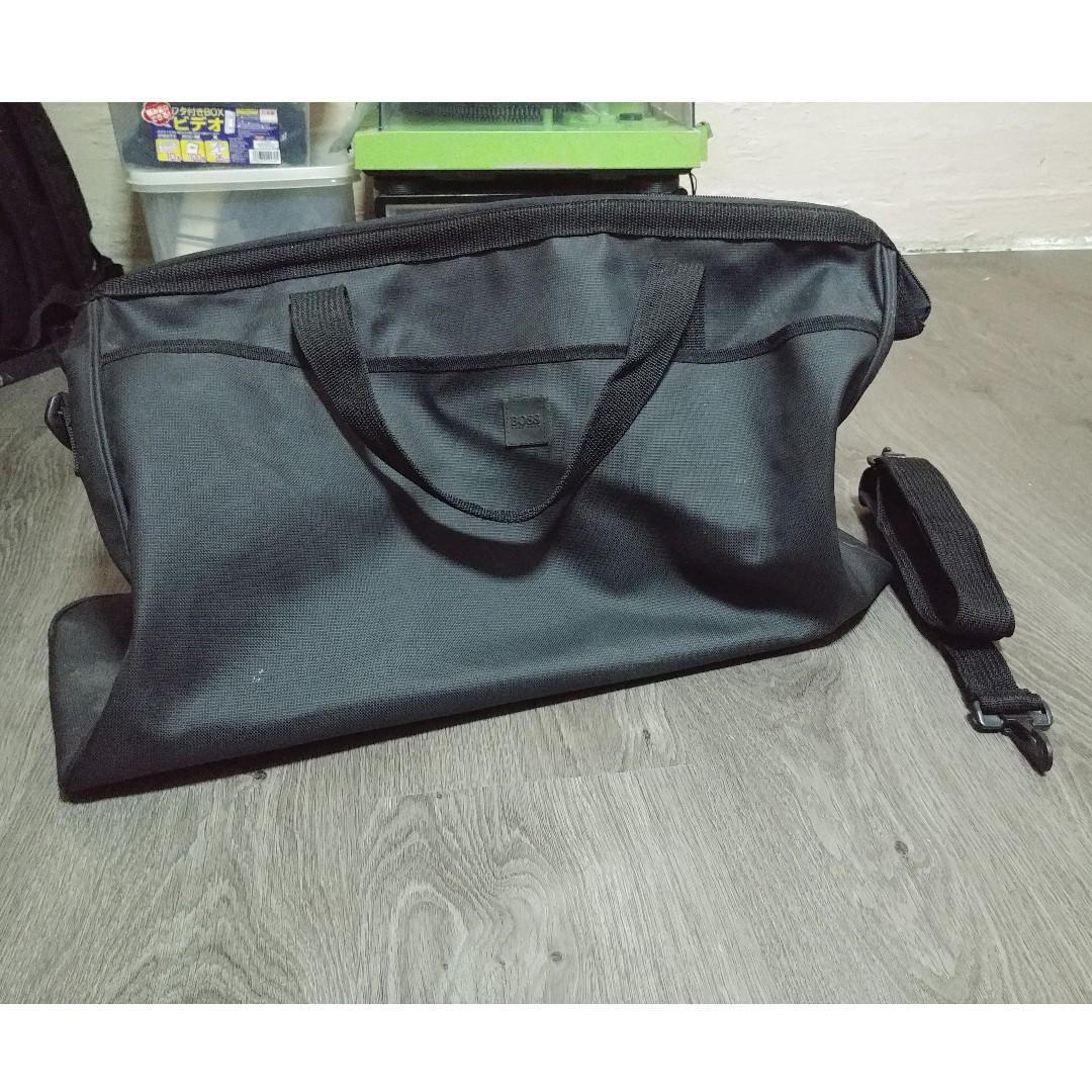 hugo boss duffle bag