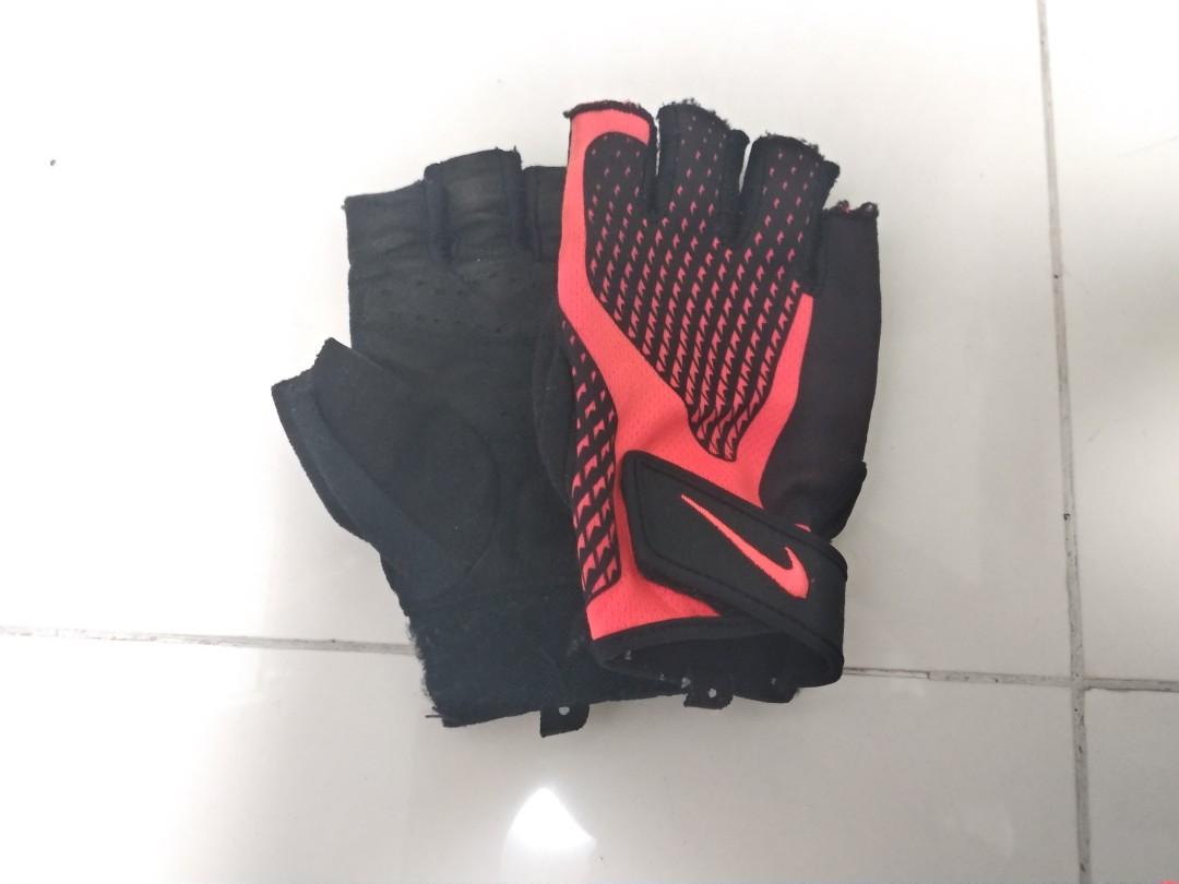 nike gym gloves