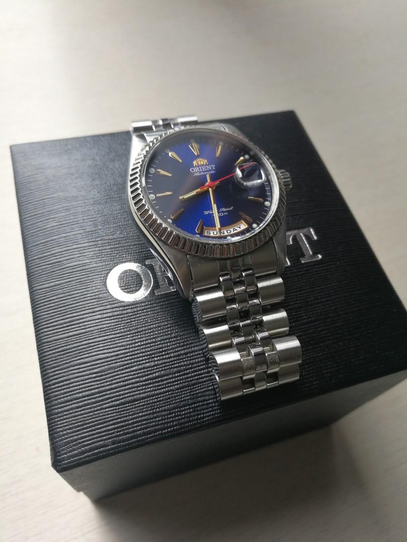 orient oyster blue dial