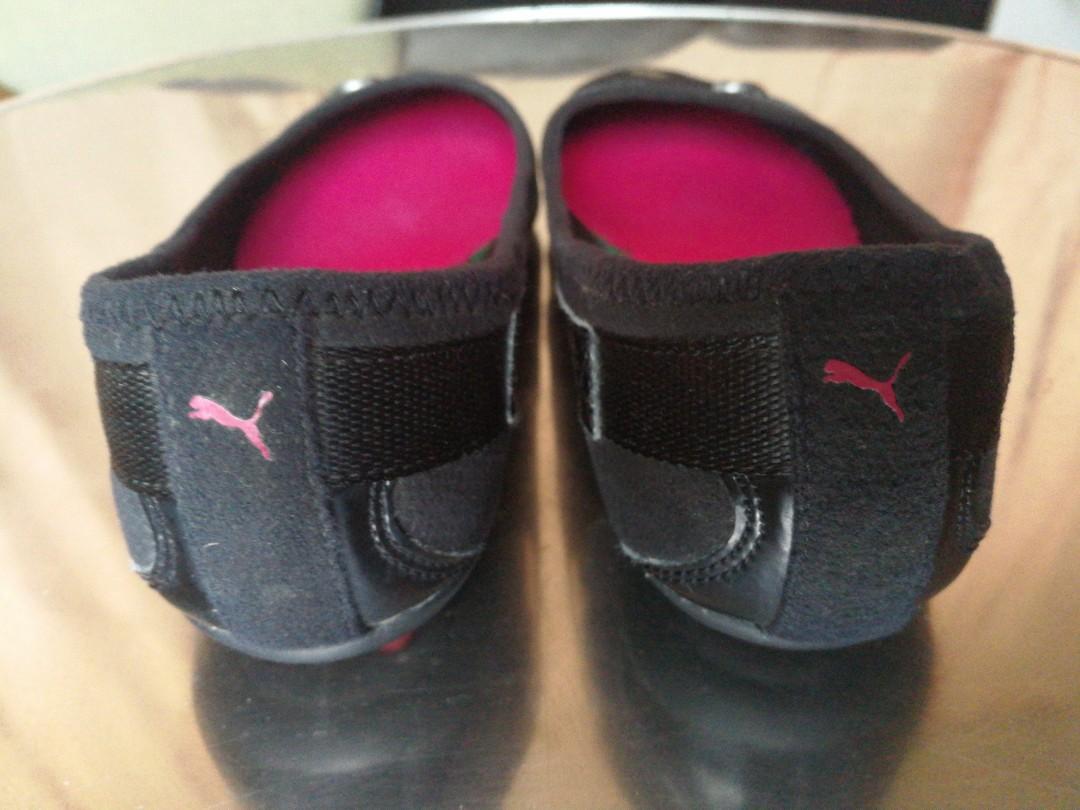 Puma shop black pumps