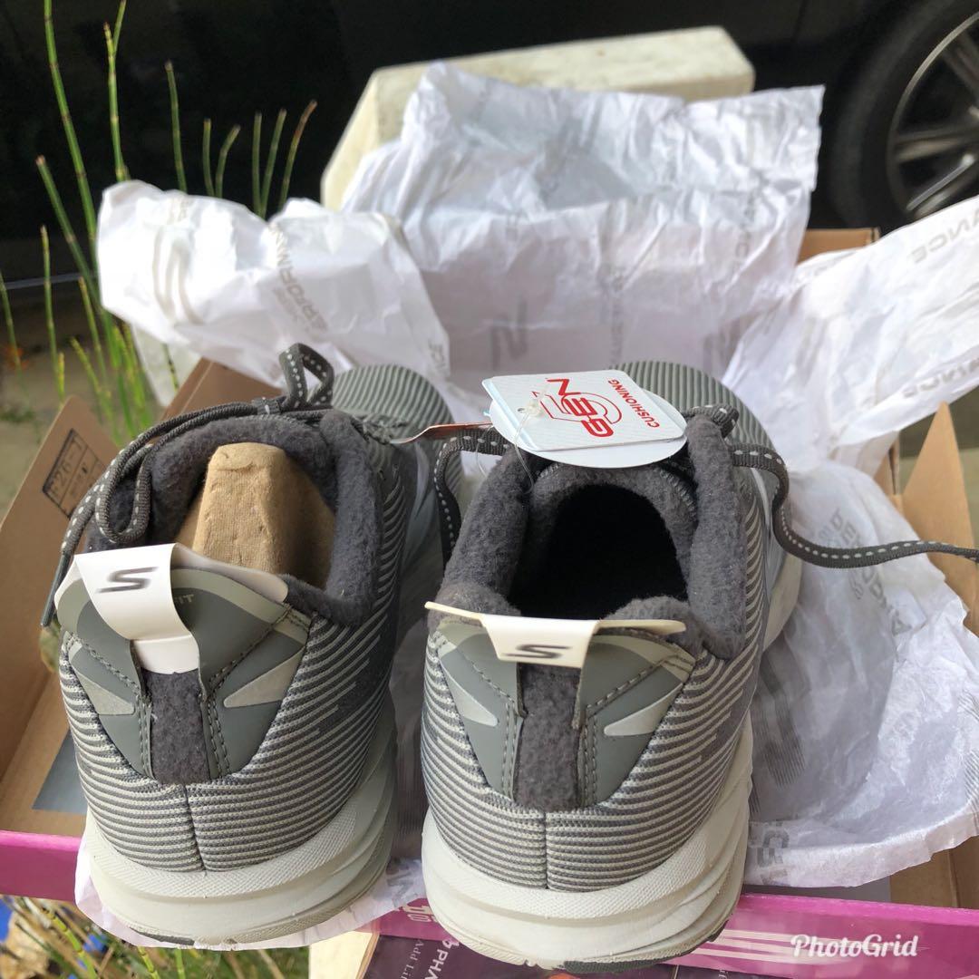 skechers go run 5 silver