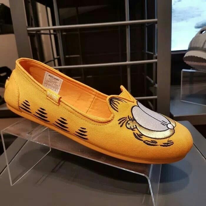 garfield skechers shoes