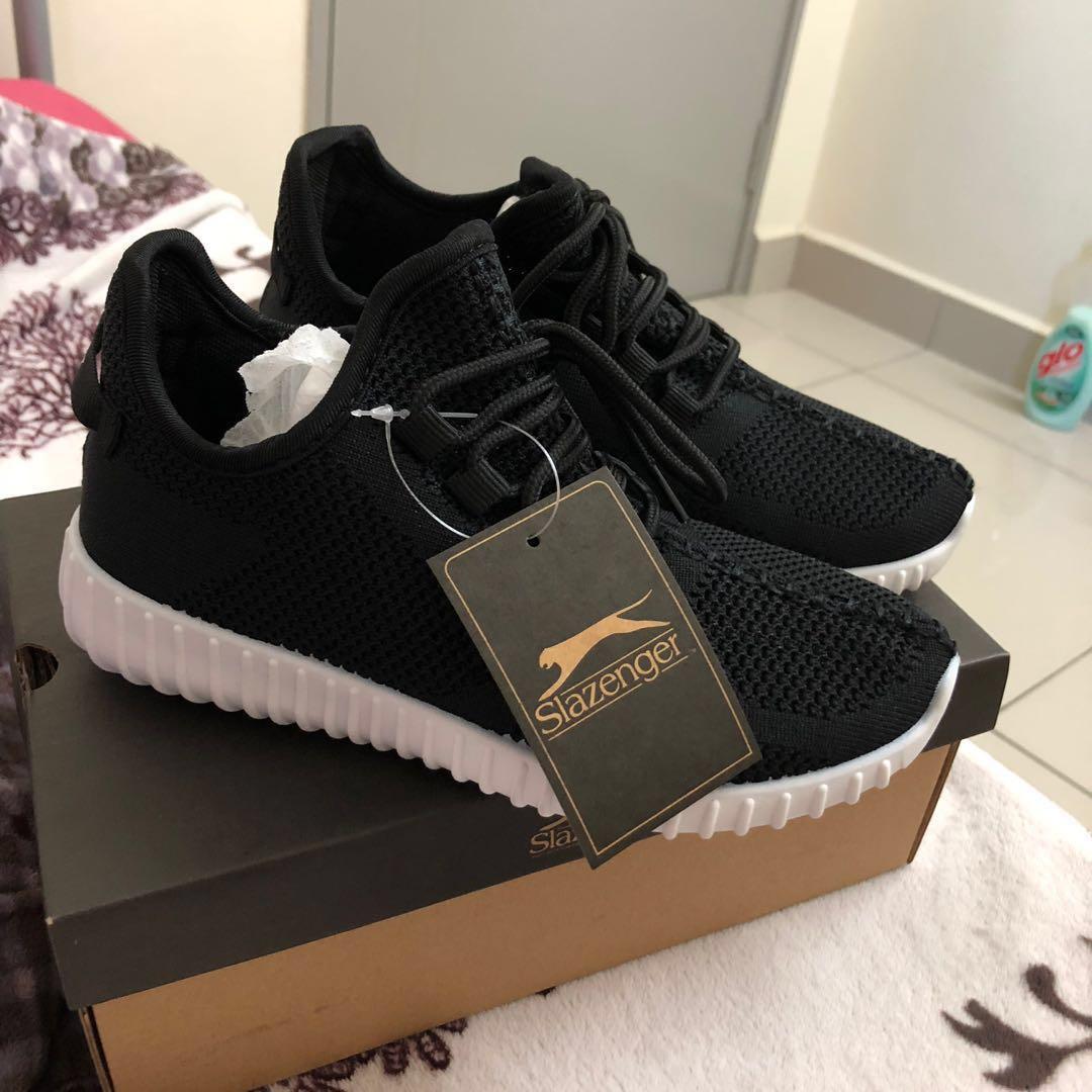 slazenger walker walking shoes