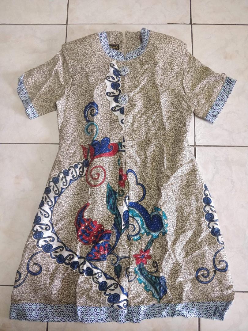 Thai Traditional Dress (Category: Evening dresses & gowns) located in Quezon City. Submitted by jeffabe (Listing ID 192294595, Image 1). Description: .
