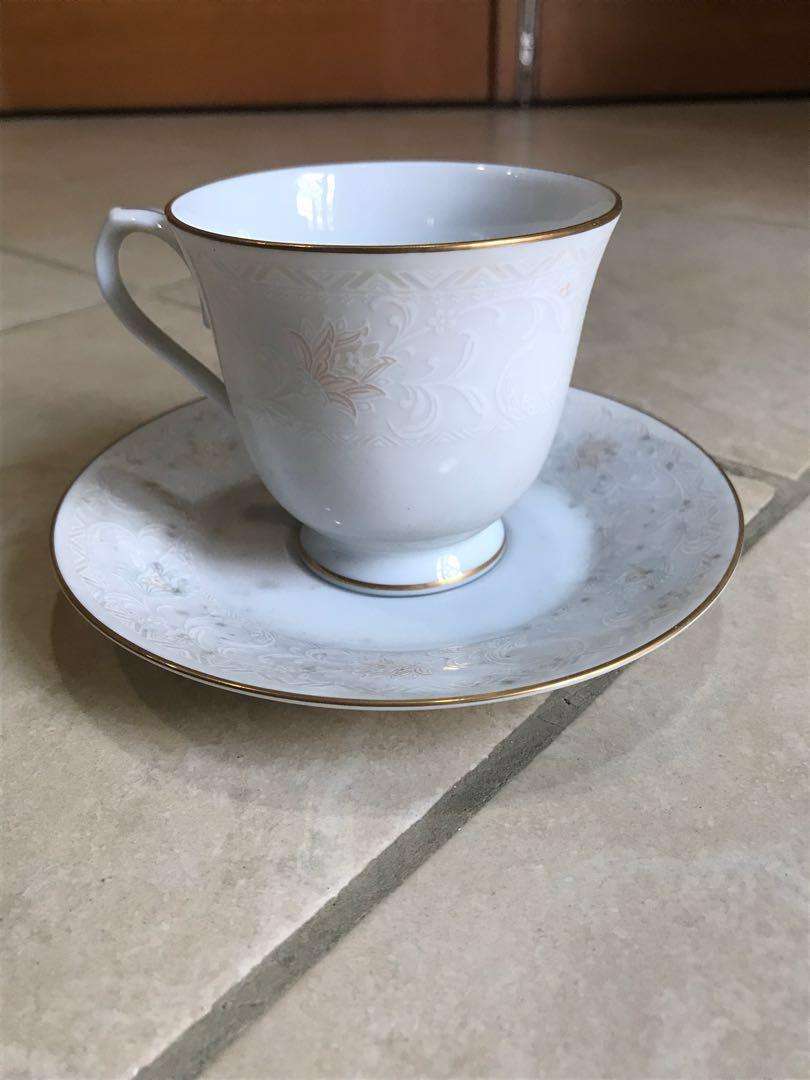 Vintage Goldtrim Noritake Dinner Set, Furniture & Home Living