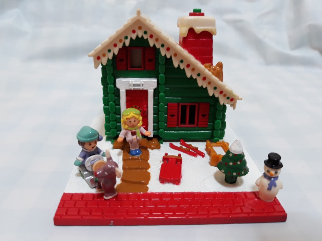 polly pocket ski chalet