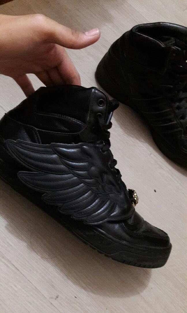 Adidas wings noir sale
