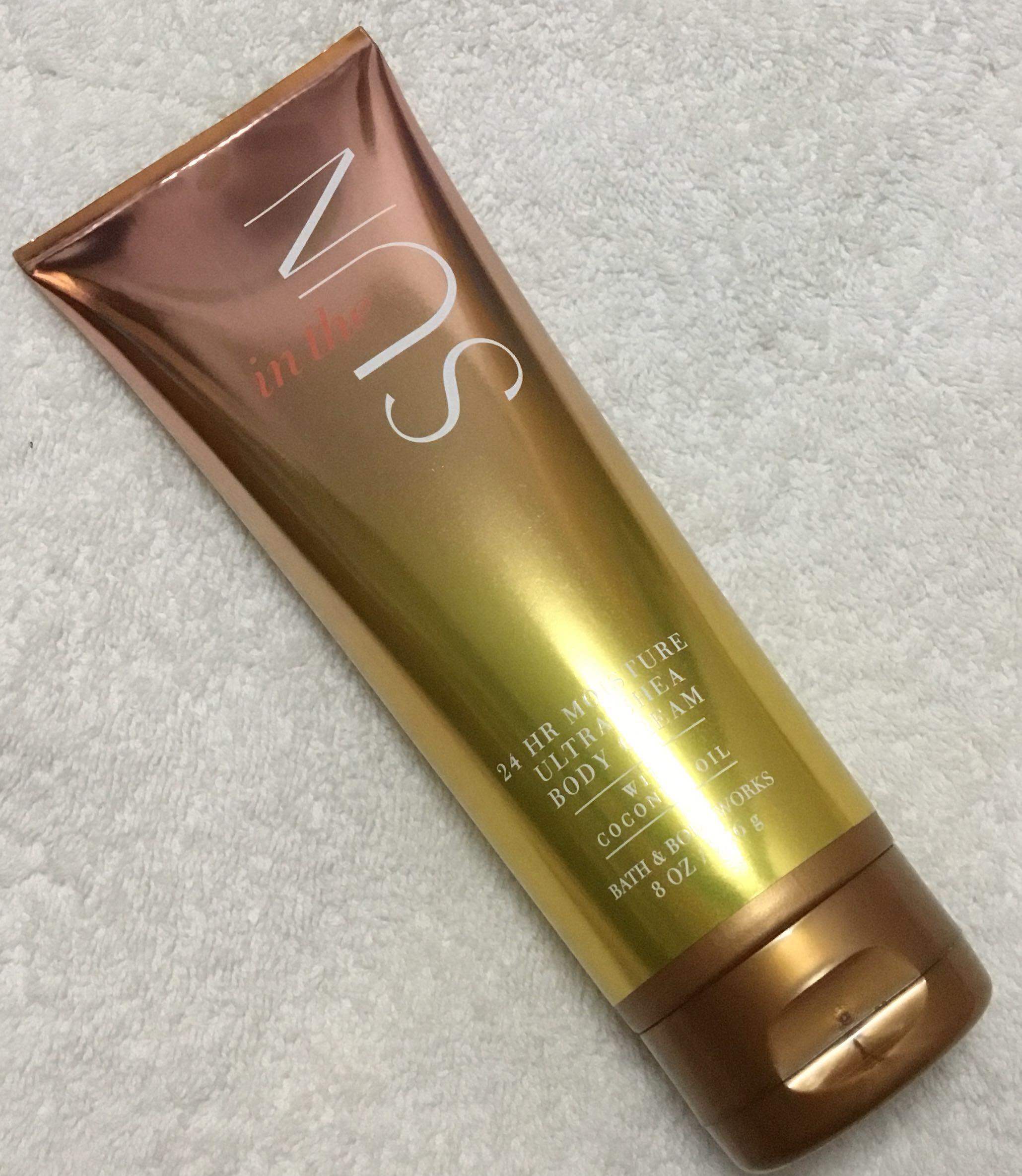 Bath & Body Works Lotion (Category: Body Care) located in Quezon City. Submitted by rainbowpride (Listing ID 192529371, Image 2). Description: Bought in 🇺🇸 💯 authentic In the sun 24hr moisture ultra shea body cream with coconut oil Brand new/Unused Bath and Body works lotion 8 oz/226 g.