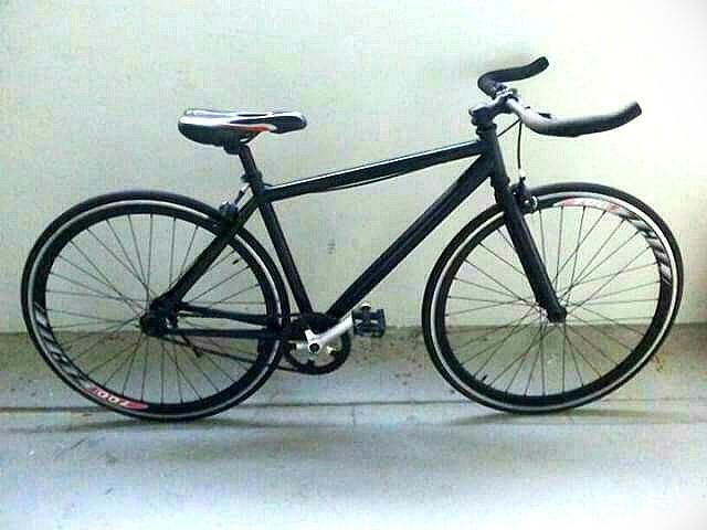 Dura fixie top