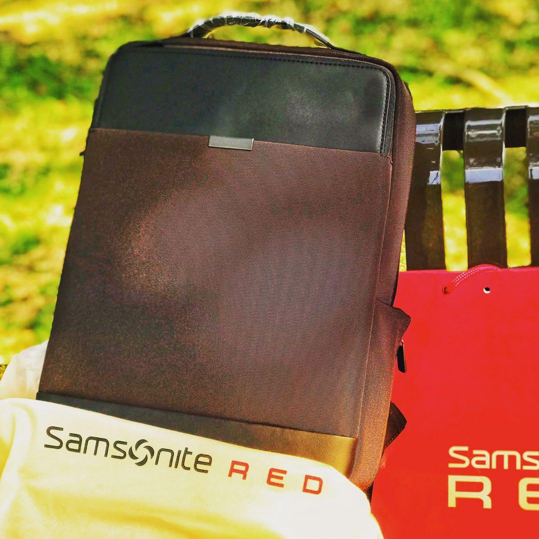 samsonite red tillou