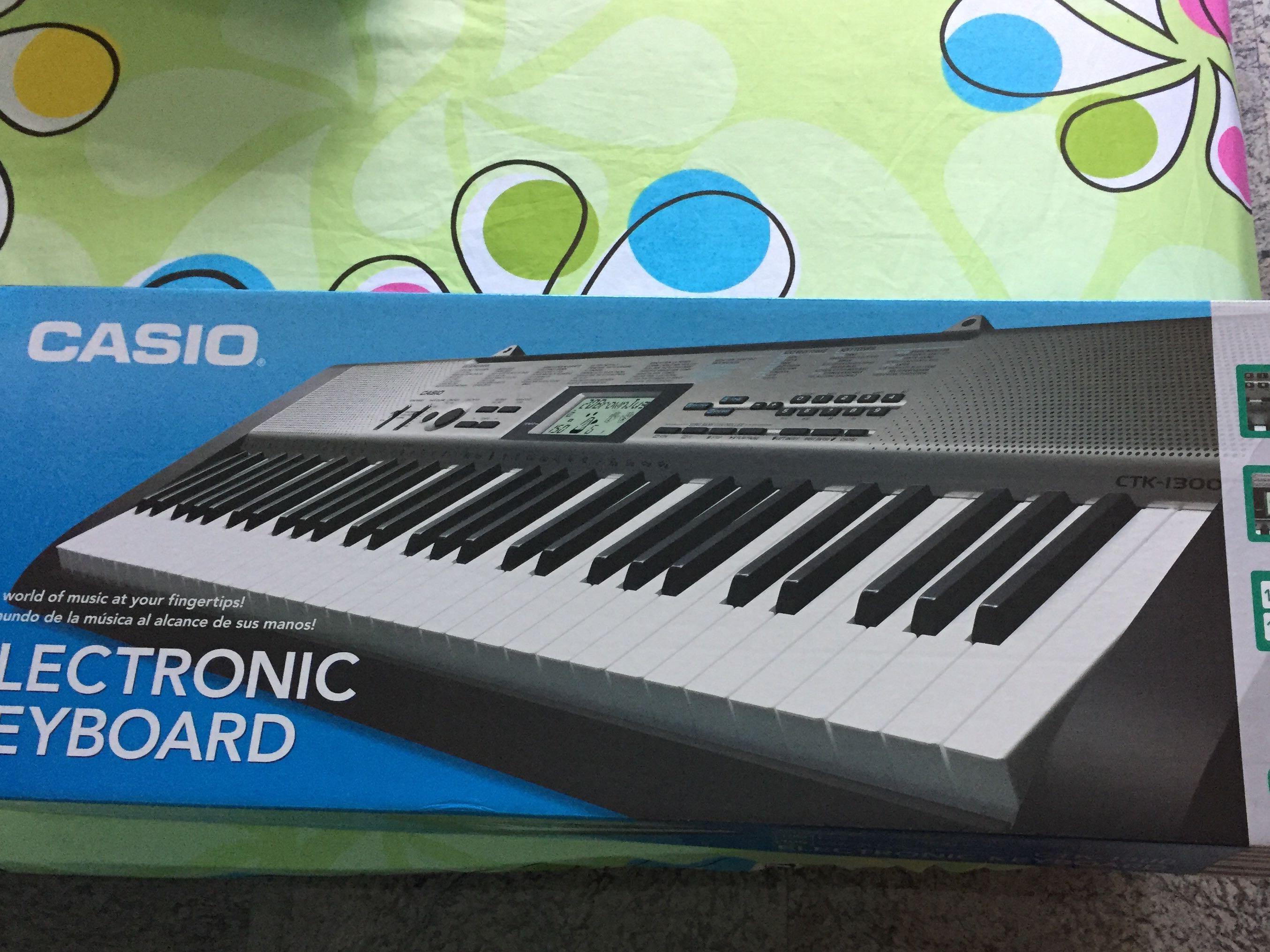 Casio Keyboard CTK1300, Hobbies & Toys, Music & Media, Musical