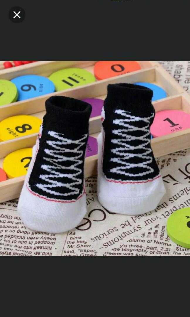 Converse Baby Socks, Babies & Kids, Babies & Kids Fashion on Carousell