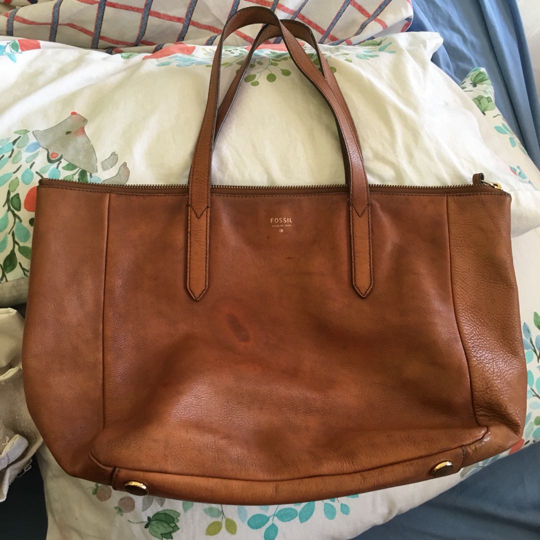 Fossil discount tote leather