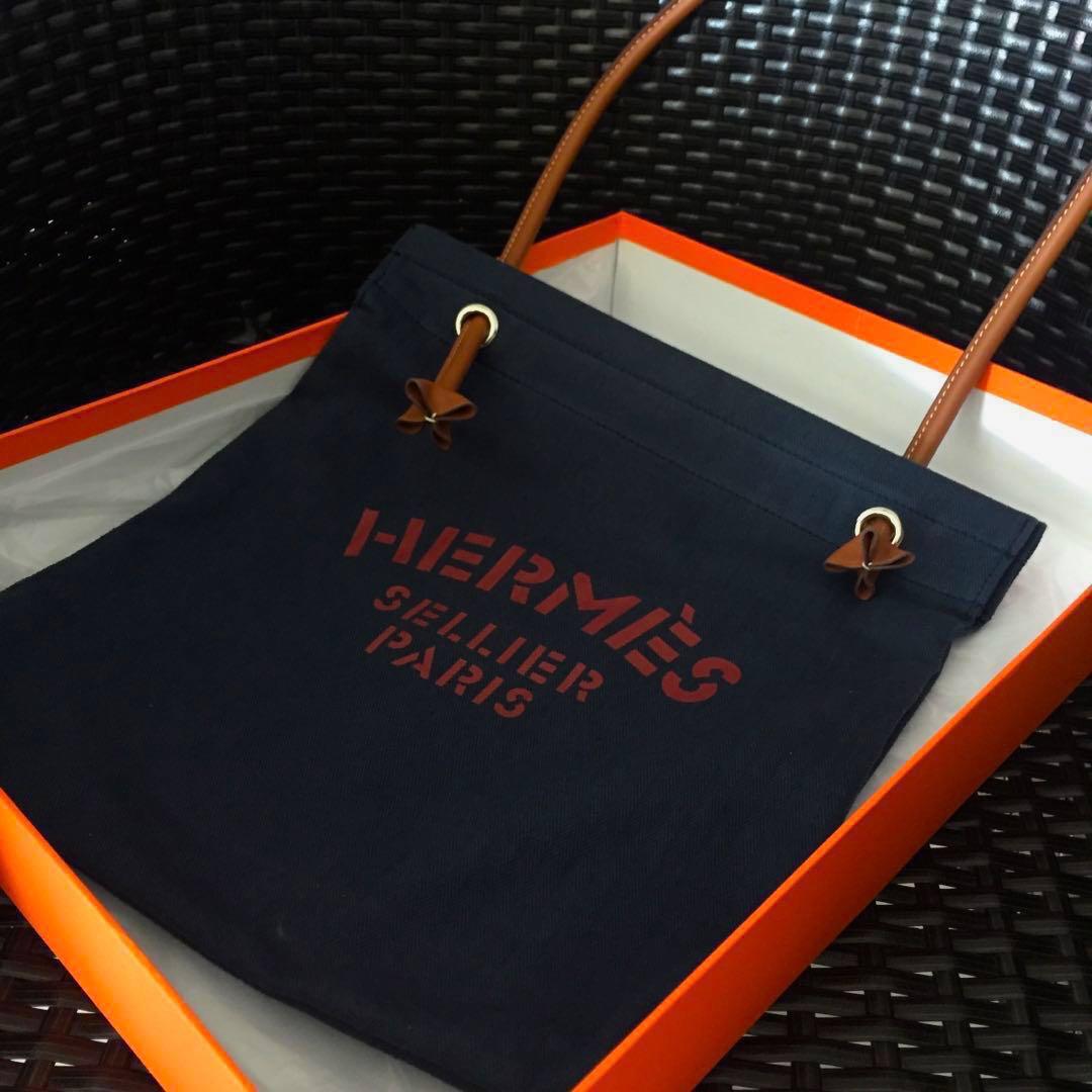 Hermes Aline Bag, Women's Fashion, Bags & Wallets, Tote Bags on Carousell