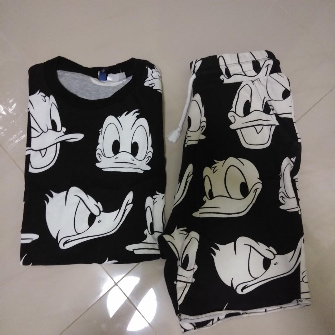 Donald duck shirt h&m clearance