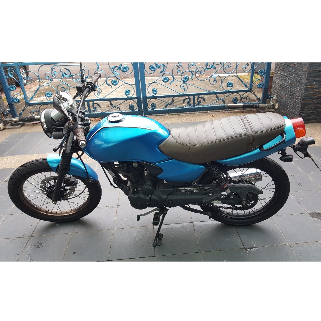 Honda Cg125 Titan Ala Cafe Racer Urgent Sale Coe Dec 2019 Motorcycles Motorcycles For Sale Class 2b On Carousell